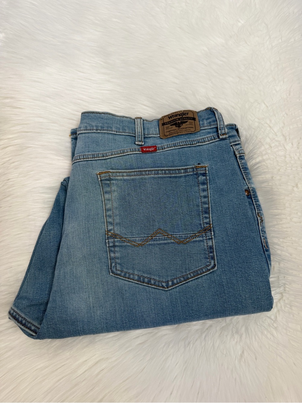 Wrangler Blue Denim Relaxed Boot Jeans Sz 42 x 32